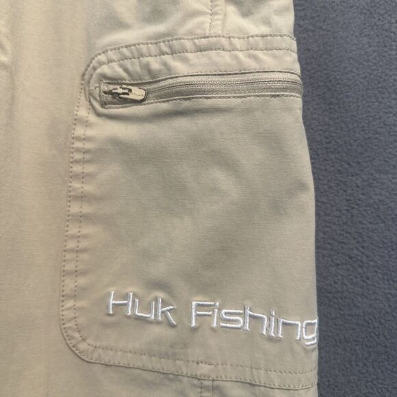 Huk Next Level 7.5" Fishing Shorts Mens Size XL Khaki Tan Performance Stretch - Picture 5 of 13
